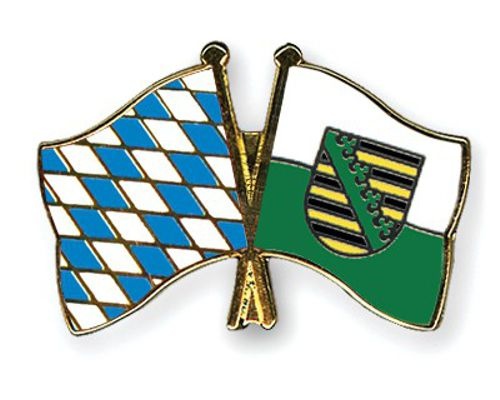 Bayern - Sachsen mit Wappen Anstecknadel