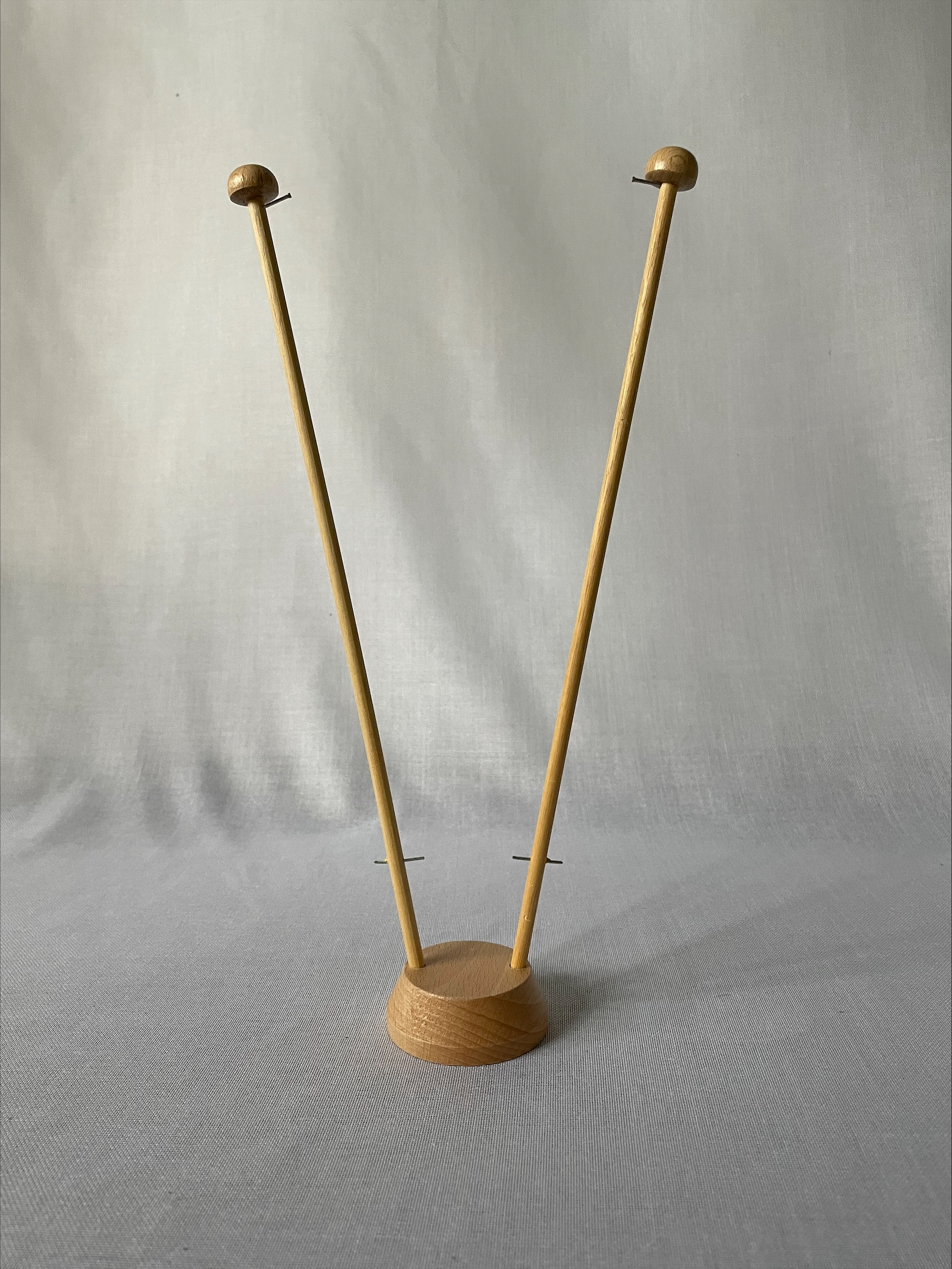 Tischflaggenständer Holz natur ca. 30 cm hoch 2-fach