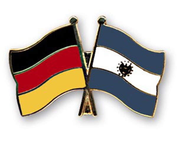 Deutschland - El Salvador Anstecknadel