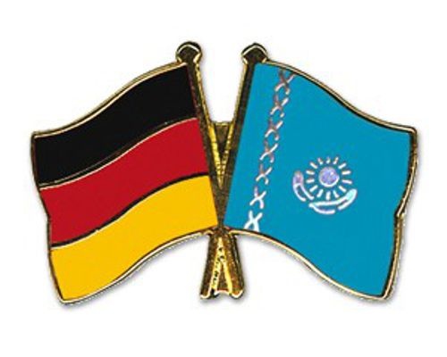Deutschland - Kasachstan Anstecknadel