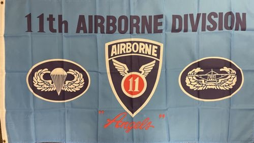 Airborne 11th - preiswerte Alternative: 150 x 90 cm