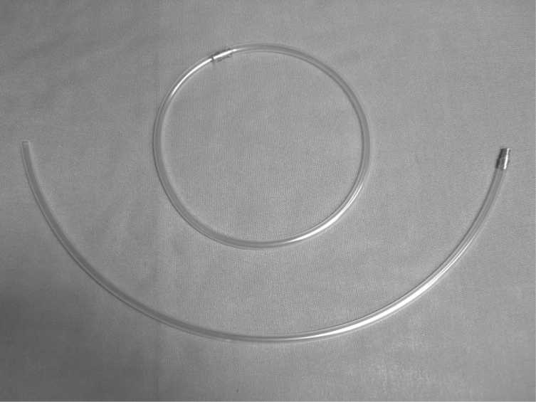 Fahnenbefestigung: Polyurethan-Ring ca. 57 cm lang